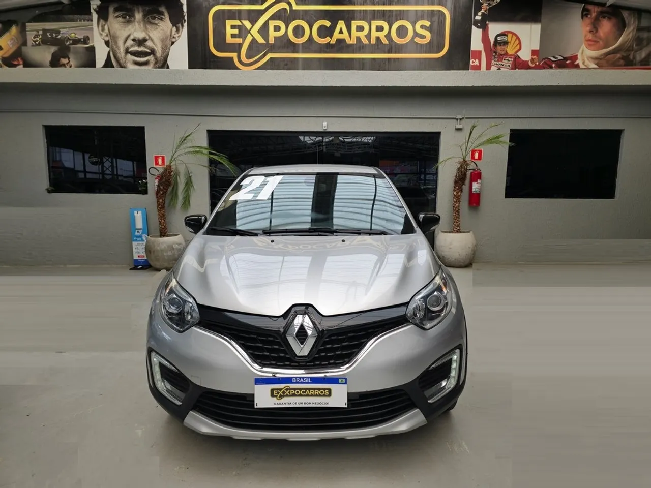 Renault Captur Intense 2.0 - Ano 2021 - Financio