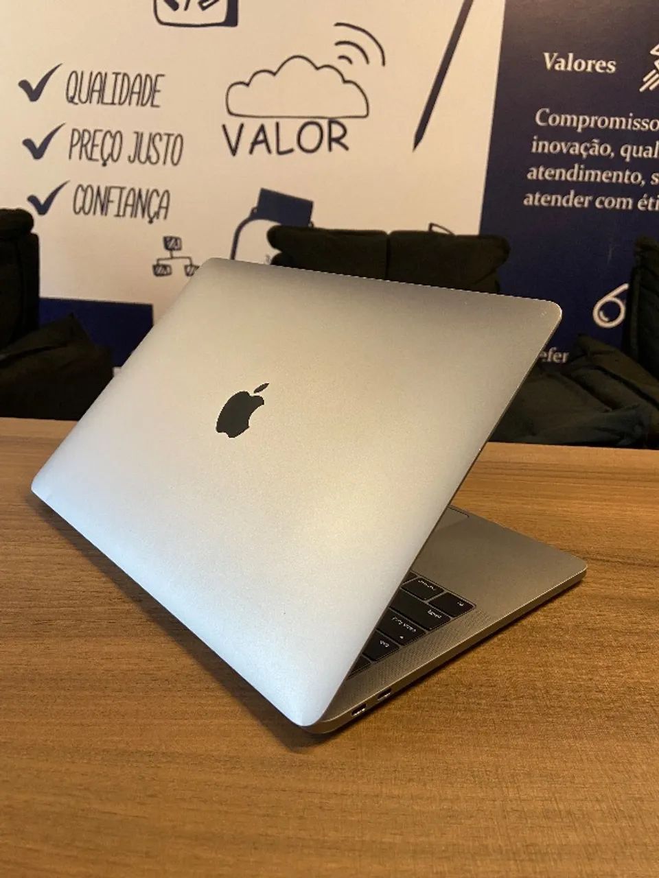 MacBook Pro 13