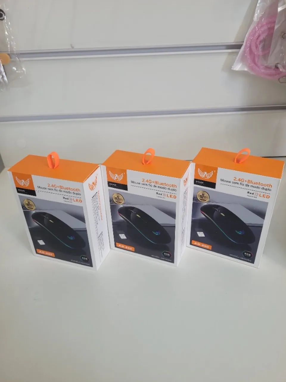 Mouse sem fio RECARREGAVEL 2in1 WiFi e Bluetooth, RGB - Foto 3