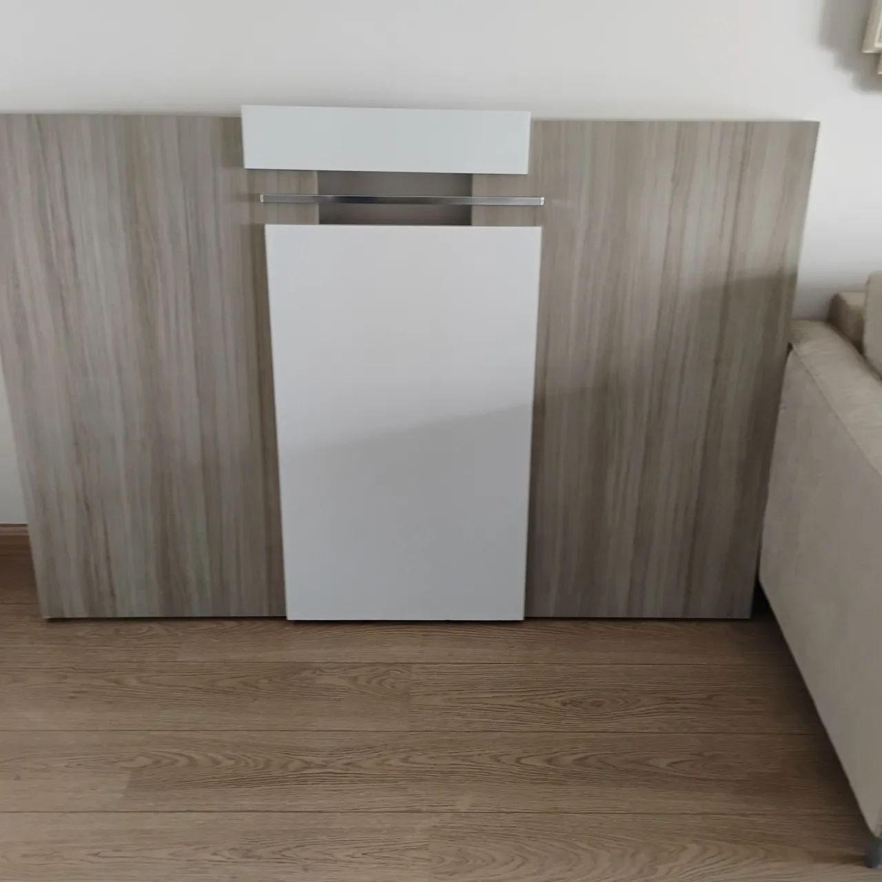 Painel de TV moderno com design elegante - Foto 3