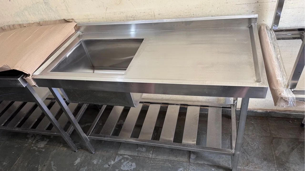 Pia de inox para comércio 1,30 x 0,60 - Foto 2