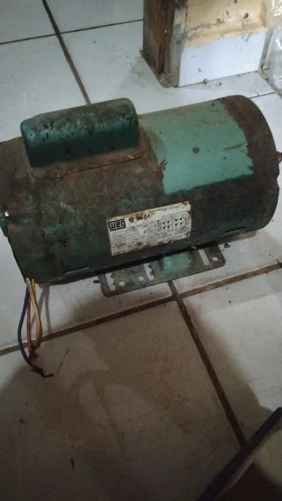 Bomba hidráulica 2cv pouco usada (THEBE) - Foto 2