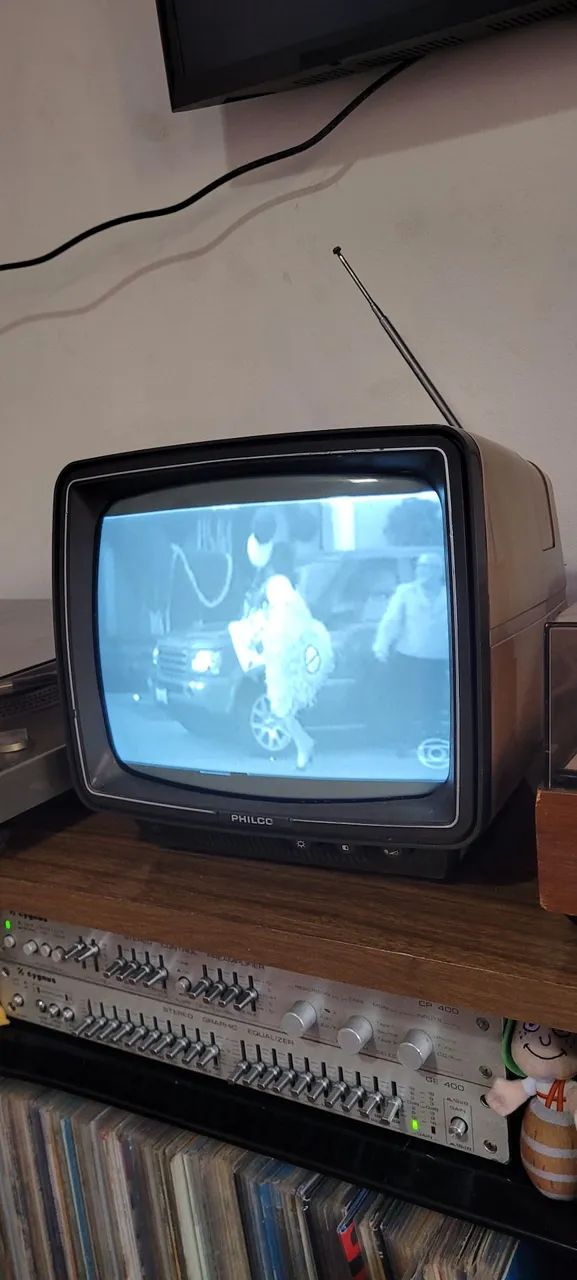 TV Philco PB 12A1 - Foto 4