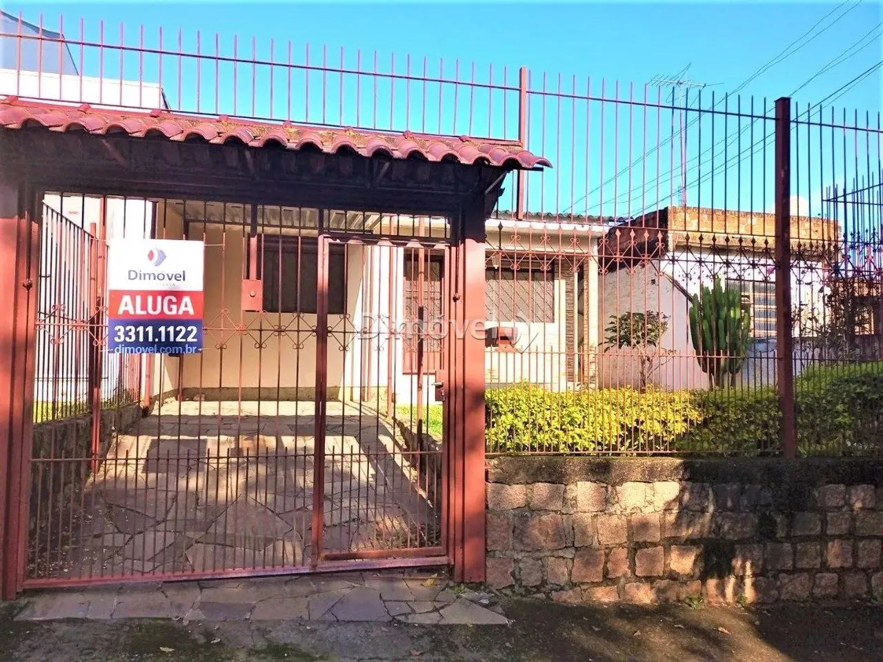 ALUGUEL, CASA no Bairro VILA NOVA, PORTO ALEGRE.