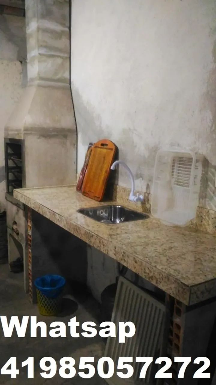 Meia quadra da praia, duas casas na mesma quadra,comporta 9 pessoas cada casa - Foto 7