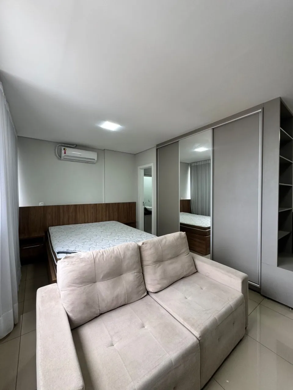 Aluga-se apartamento 100% mobiliado