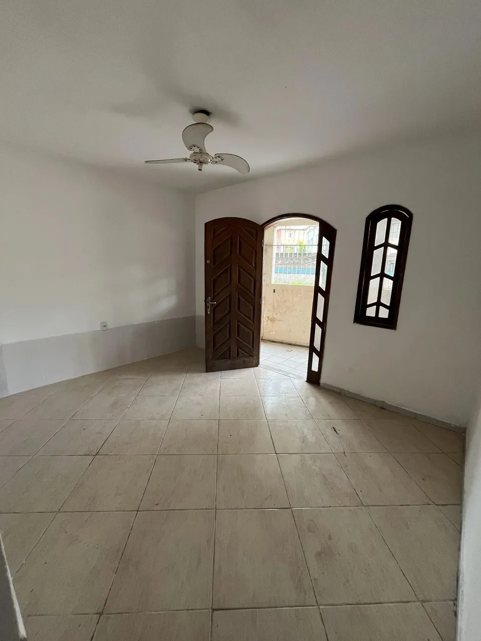 Imóvel para aluguel tem 90 metros quadrados com 3 quartos em Cobilândia - Vila Velha - ES