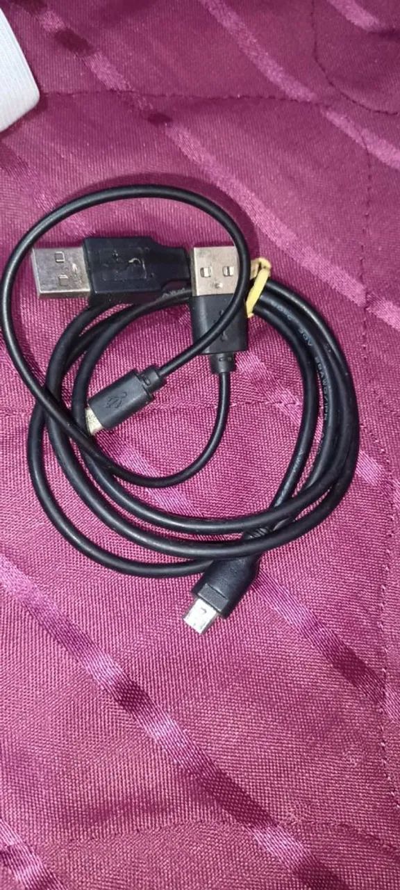 Cabo USB para Celular tipo fino. Não é o tipo C - Foto 4