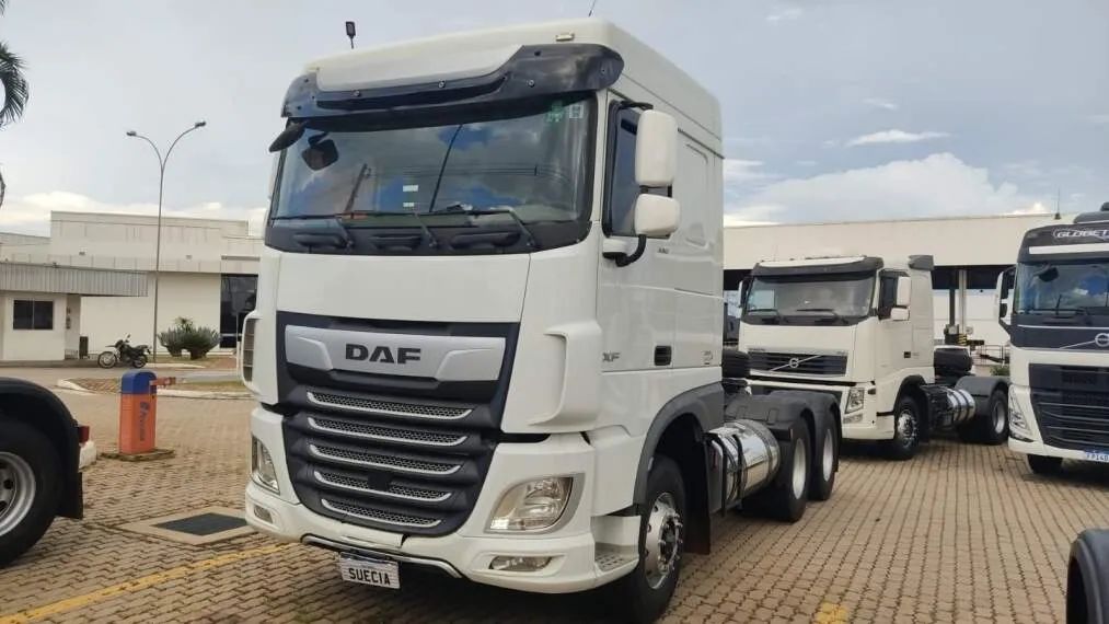 DAF XF 530 6X4 2020/2021.