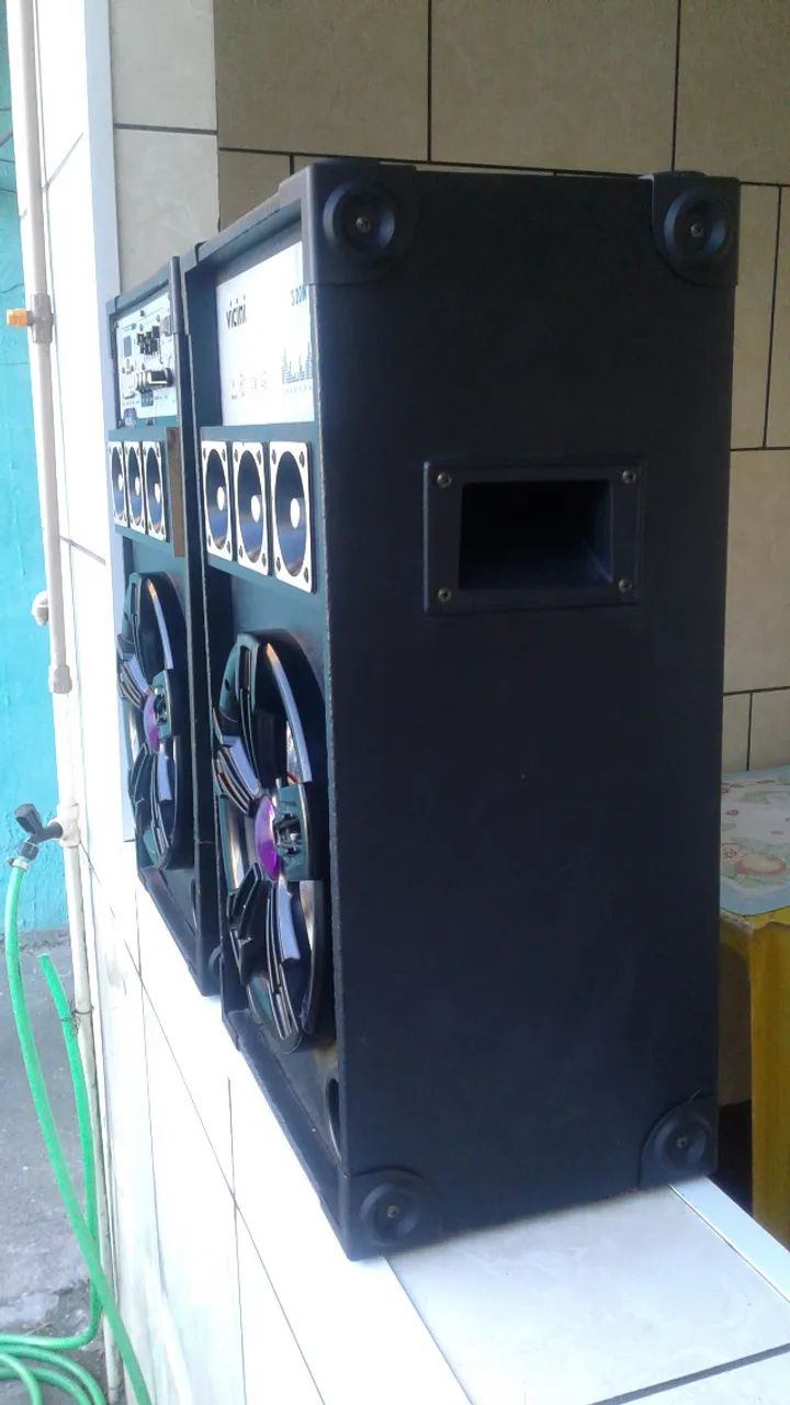 par de caixa amplificada multiuso ,varias funçoes e blutufe - Foto 4