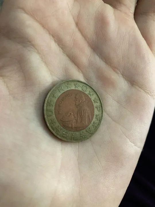 Moeda Portuguesa de 100 Escudos de 1989 - Foto 2