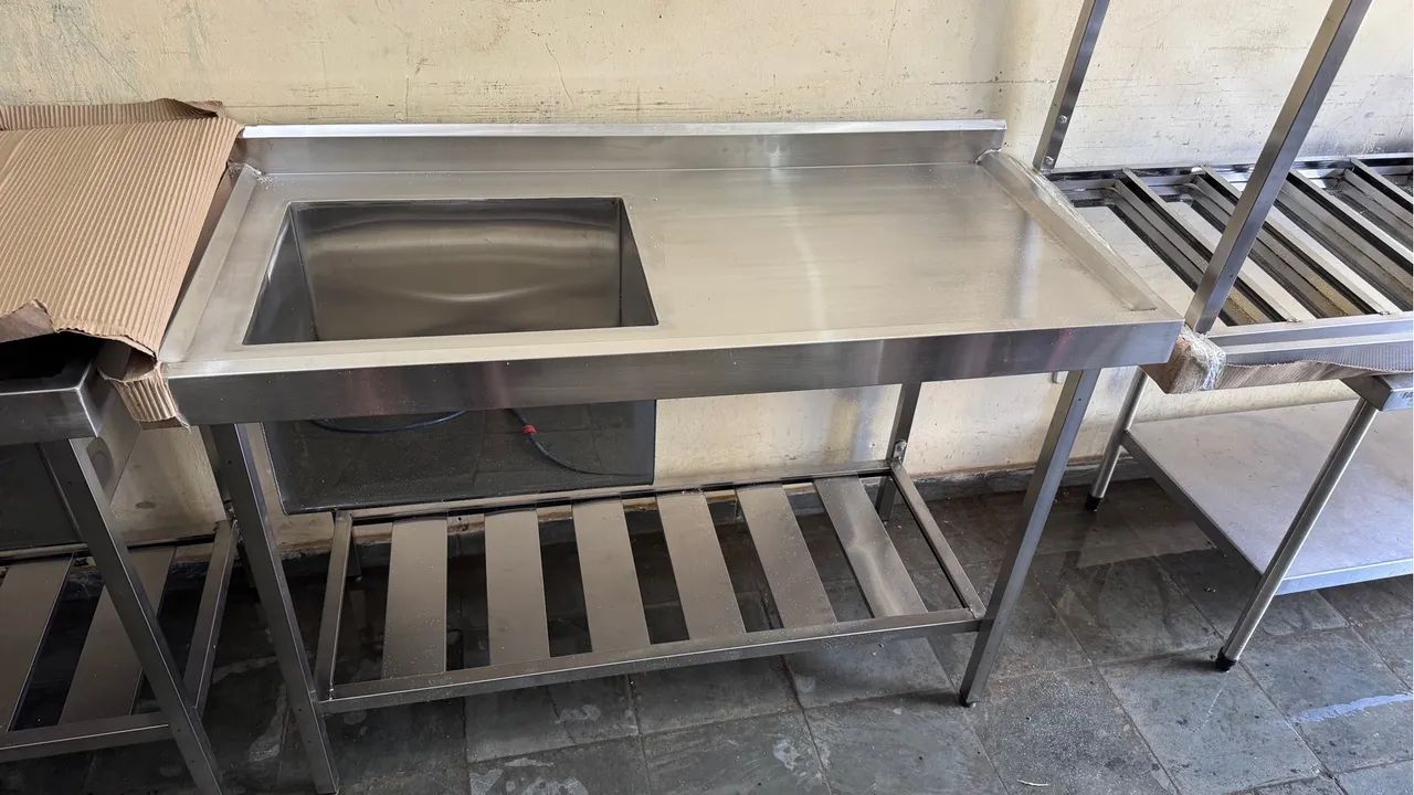Pia de inox para comércio 1,30 x 0,60 - Foto 3