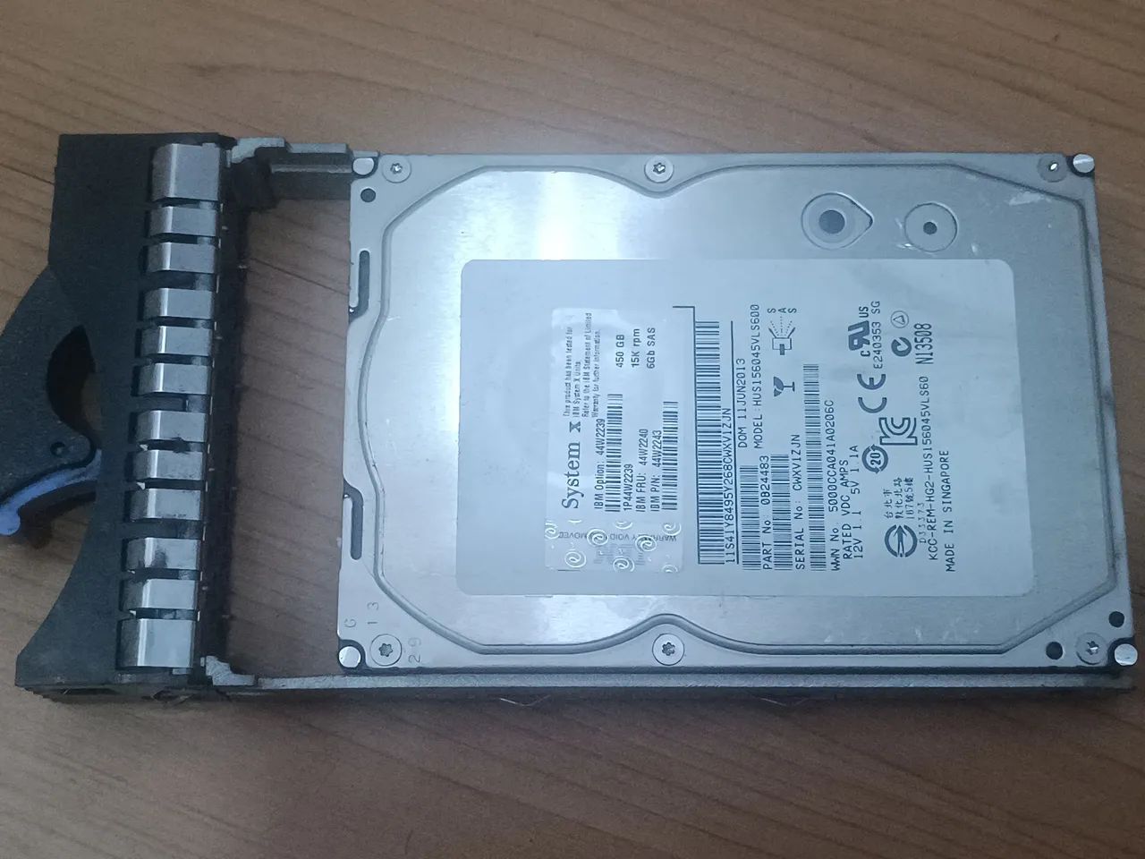 HD IBM servidor 450gb sas 15k com gaveta e garantia 