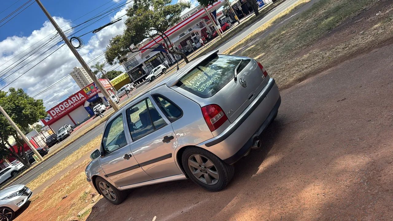 Volkswagen Gol Geração III 1.0 MI 16V Turbo Gasolina Mec. 4P 2001