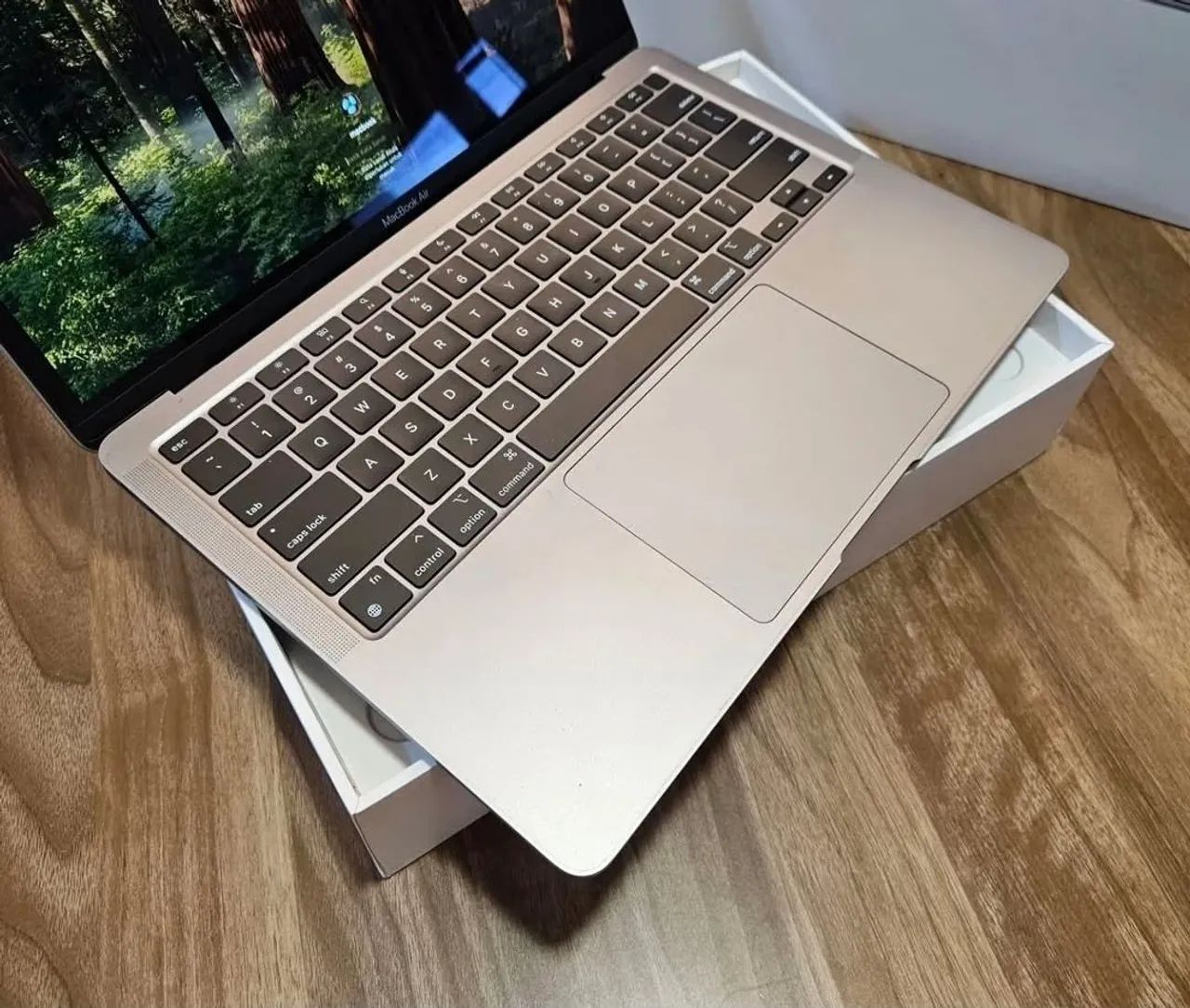 Macbook Air M1 2020 16GB - 256GB SSD - Computadores e Desktops