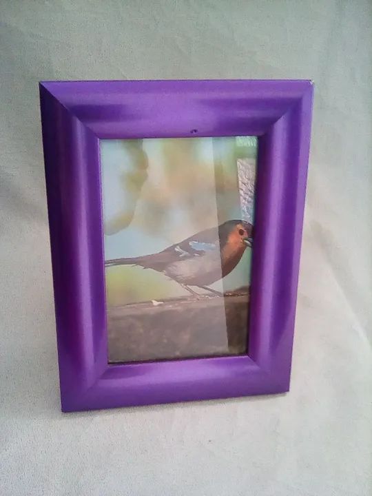 Porta retrato na cor roxo