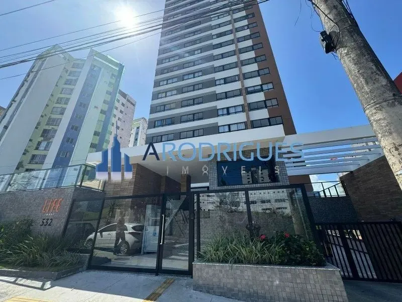 Imperdível oportunidade de adquirir um apartamento de 2 quartos, 2 suítes e 2 vagas no Imb