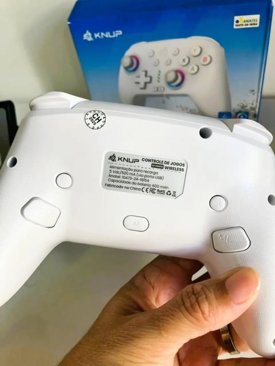 Controle Joystick Sem Fio Compatível Com Pc Android Nintendo Cor Preto Kp-gm038 - Foto 3