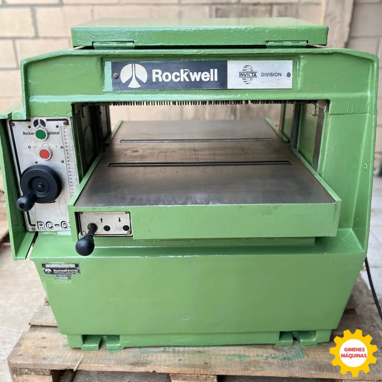 Desengrosso Invicta Rockwell RC 63