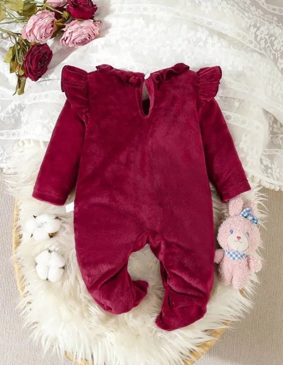 Macacão Bebê Veludo Vermelho P - Foto 2