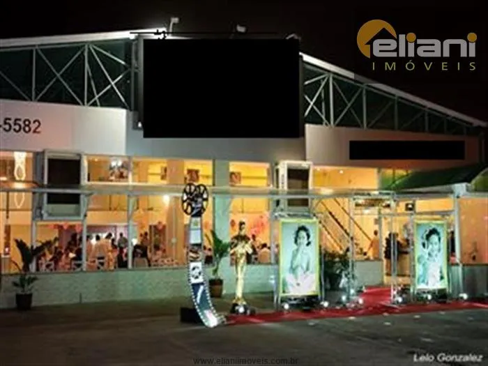 Salões Comerciais para venda em Suzano no bairro Jardim Santa Helena