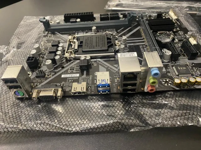 PLACA MÃE H310 GIGABYTE LGA1151 8º E 9º GERAÇÃO