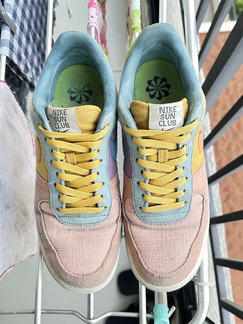 Tênis Nike Air Force 1 Sun Club - Foto 5