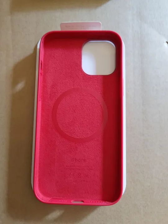 Capa Iphone 12 Pro Max Silicone Case (Magsafe) - Vermelha - Foto 2
