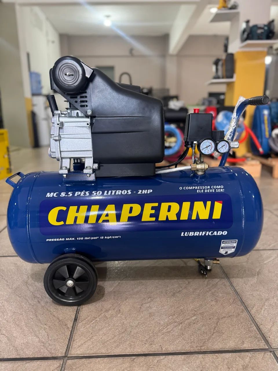 Compressor de Ar 50 Litros 120 psi Motor 2HP 220v - Chiaperini (Novo)
