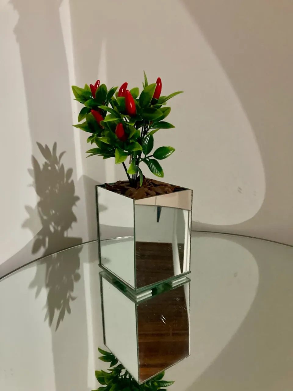 Cachepo em arranjo de pimenta artificial - Foto 4