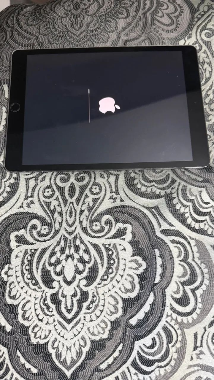 Tablet  7. APPLE R$ 900 - Foto 2
