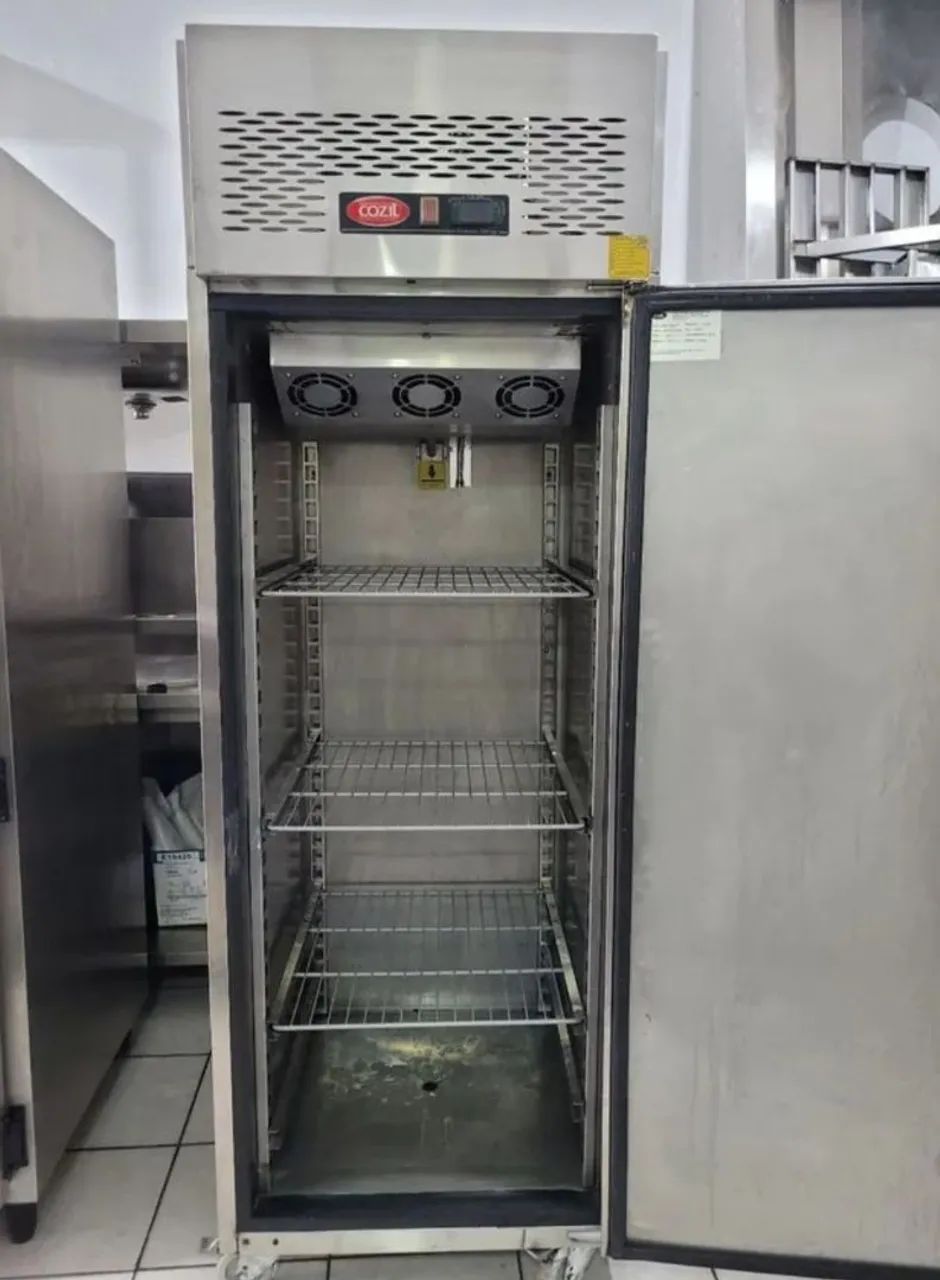 Refrigerador Vertical COZIL para Comércio - Foto 5