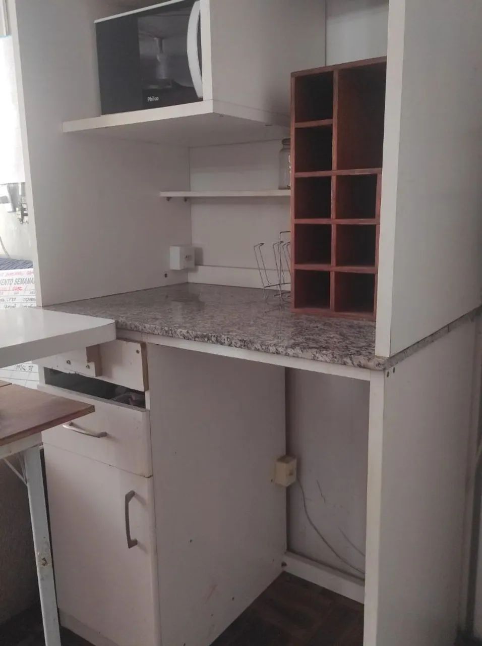 Armário de cozinha com espaço para micro. - Foto 2