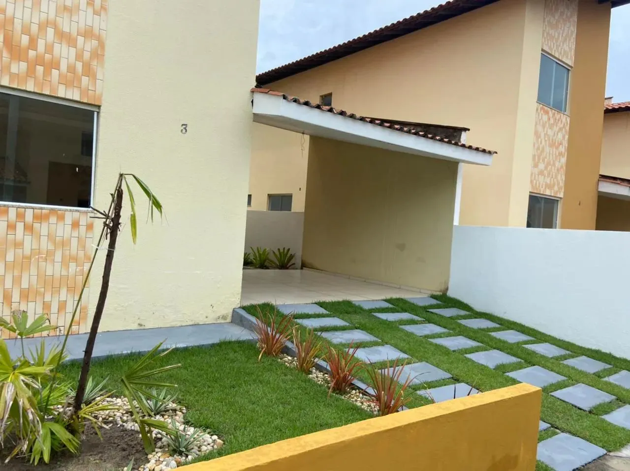 VENDO CONDOMÍNIO TOWNHOUSE - Jardim do Eldorado
