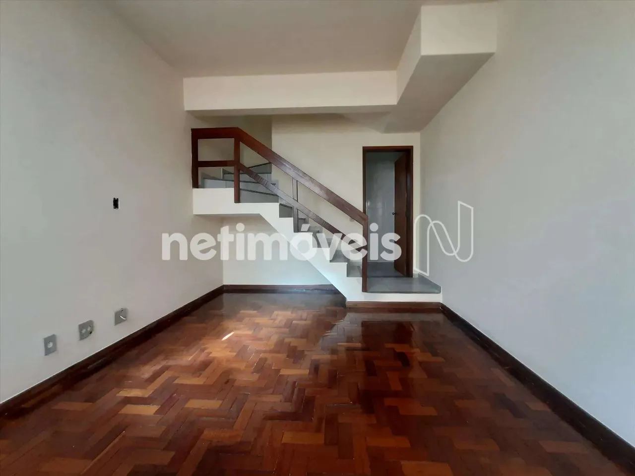 Locação Casa geminada João Pinheiro Belo Horizonte