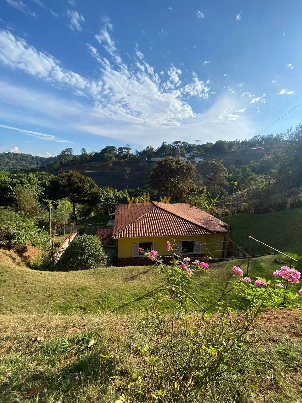 Casa à Venda em Igaratá - Recanto das Águas, 100m², R$650k