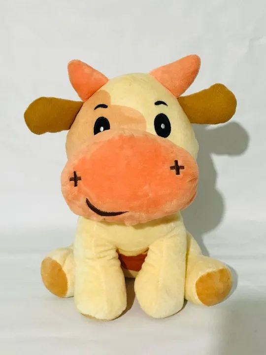 Vaquinha de pelúcia Cremilda da cacau show 