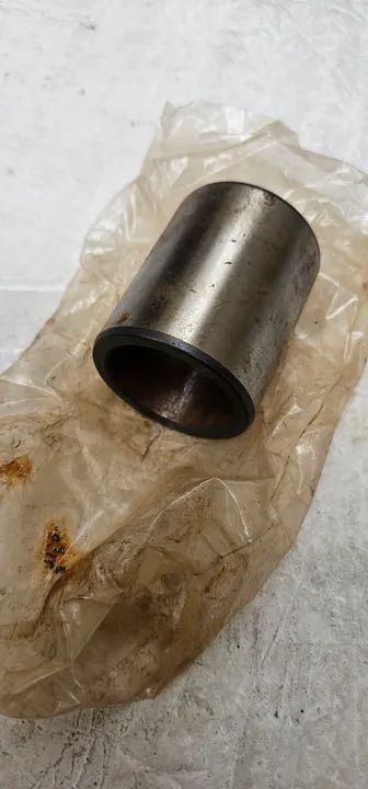 Motoniveladora caterpillar bucha nova 2A7089 - Foto 2