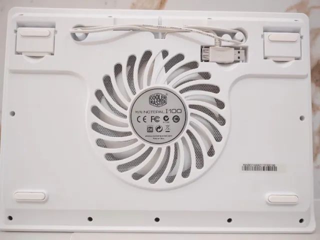 R9-NBC-I1HW-GP - Cooler Master - Base Notebook I100 Branco