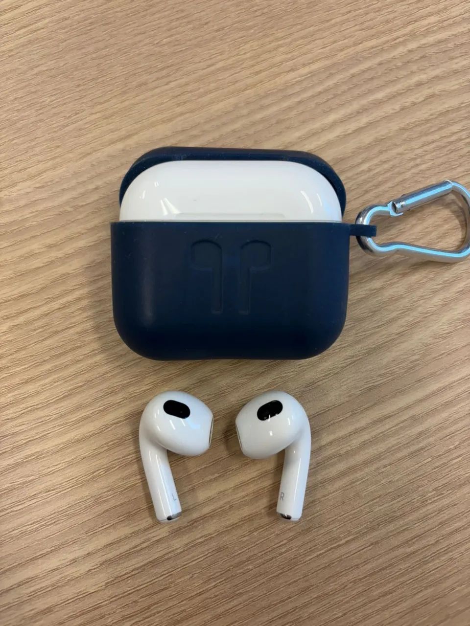 AirPods 3 geração - Fones de Ouvido - Alphaville Centro Industrial