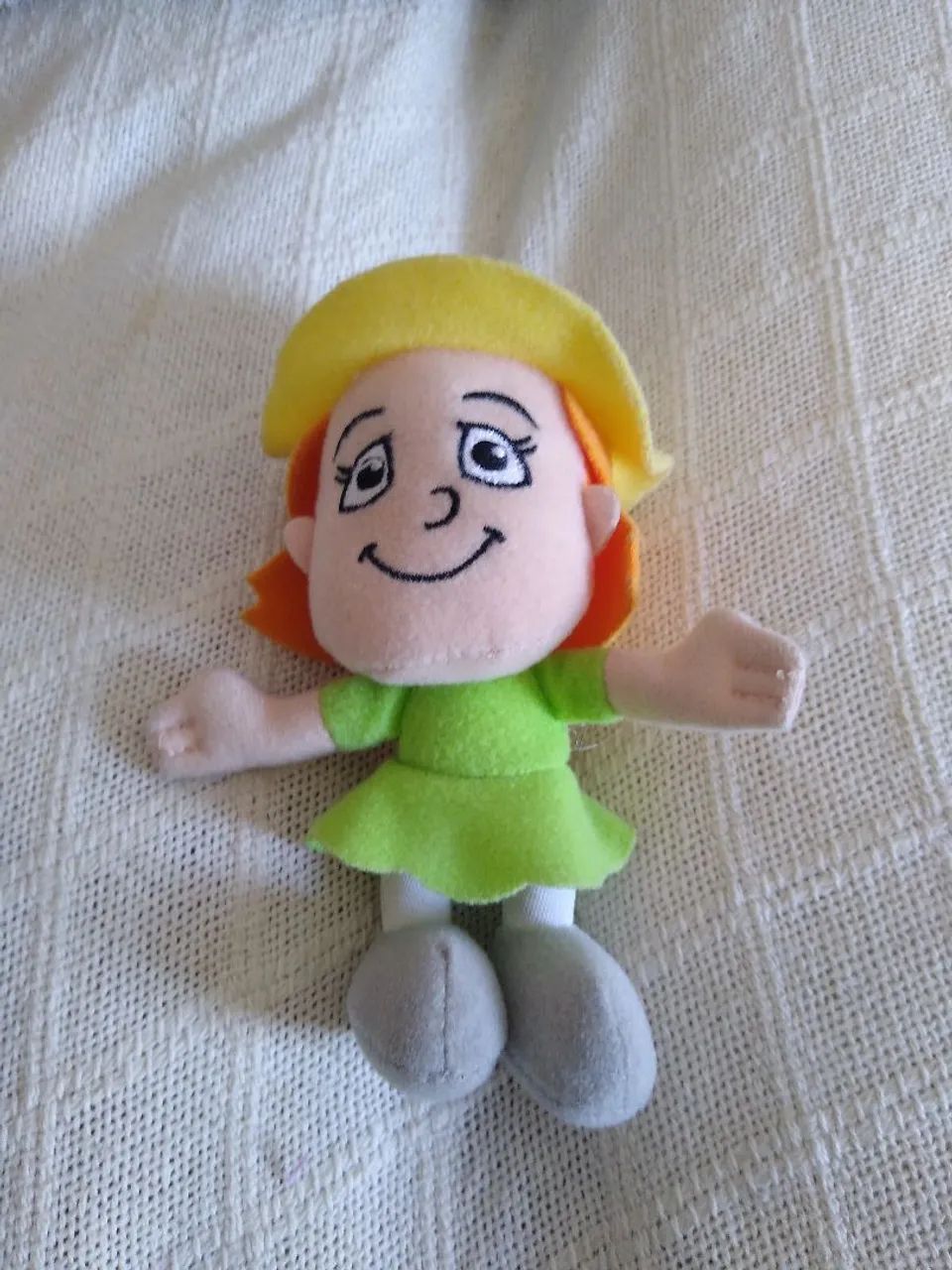 Boneca Paty chaves