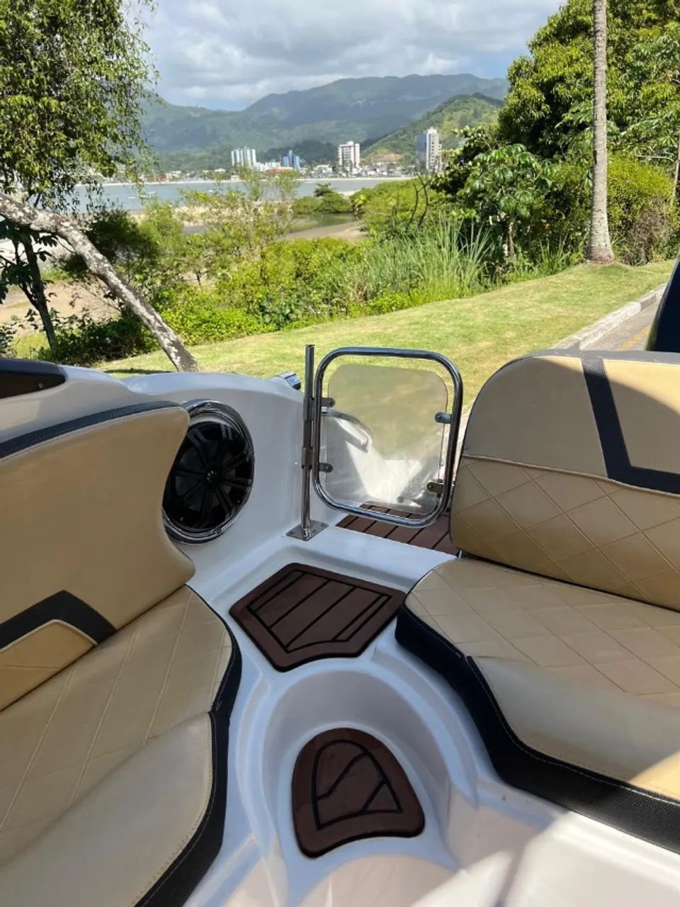 Vendo Focker 215 motor Mercury 150 HP (cota) - Foto 3