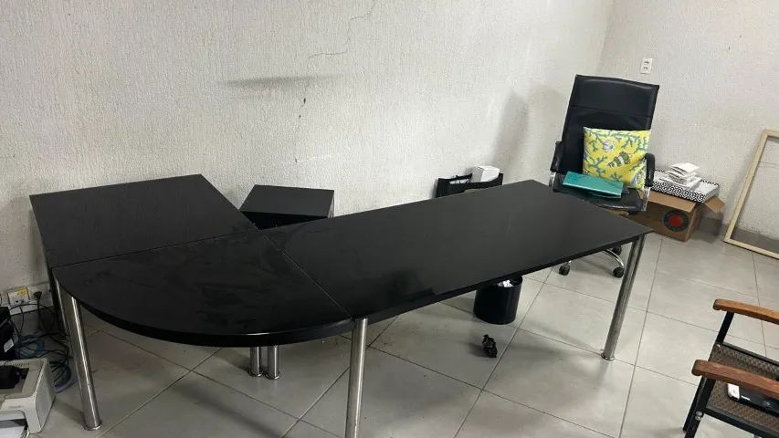 Mesa de escritório Preta - Foto 4
