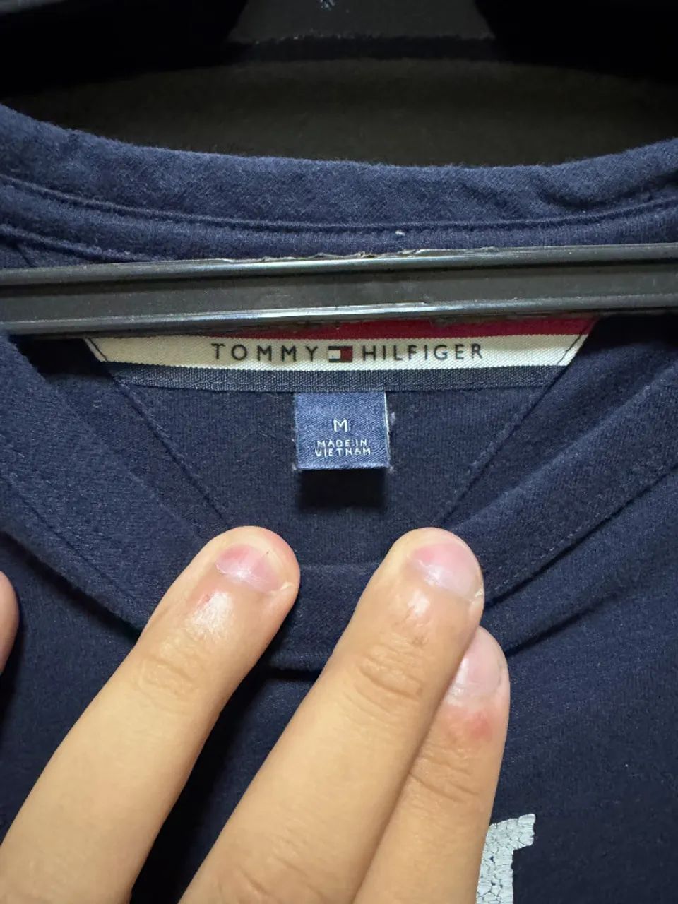 Camiseta Tommy Hilfiger - Foto 2