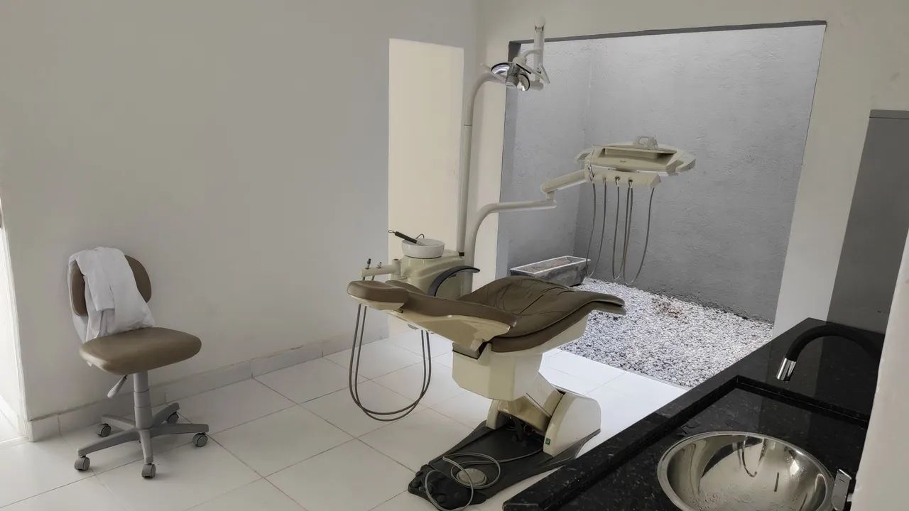 ALUGA-SE SALAS Próx. ao INSS