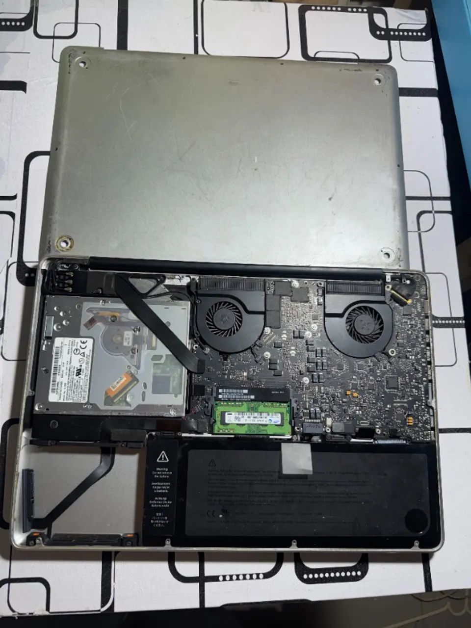 MacBook Pro 2011 de 15 polegadas para RETIRADA de PEÇAS - Foto 4