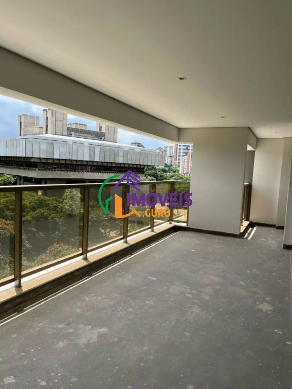 APARTAMENTO - MOEMA - SP