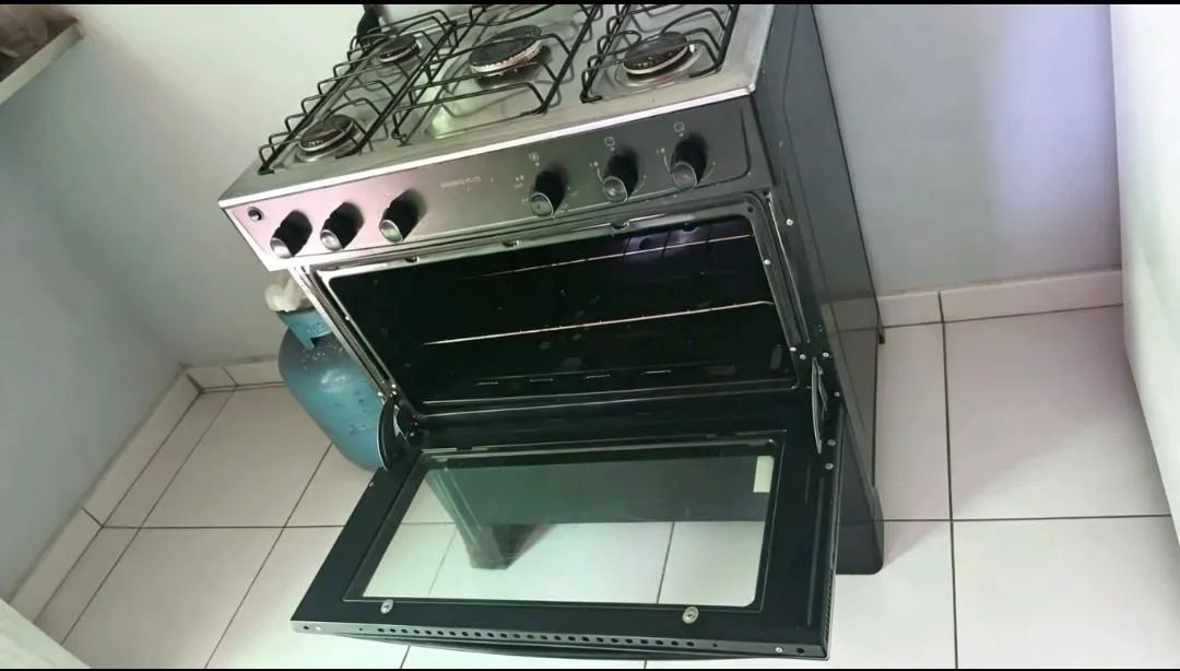 Fogão seminovo funcionando perfeitamente  - Foto 3