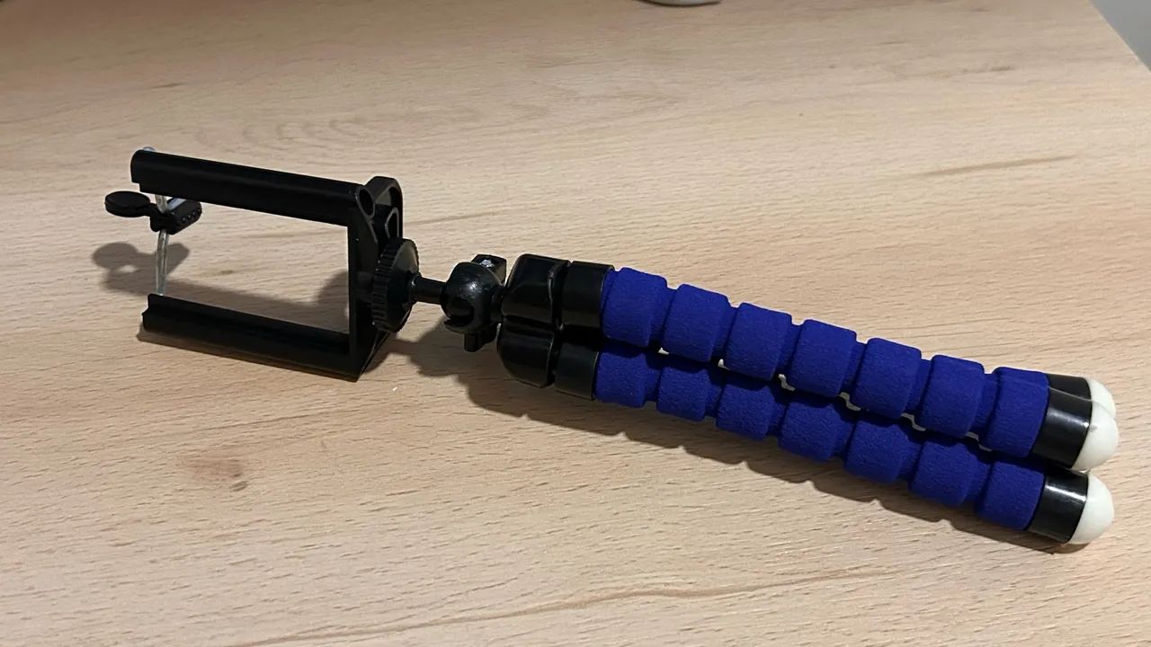 Suporte universal para celulares - Tripé - Foto 4