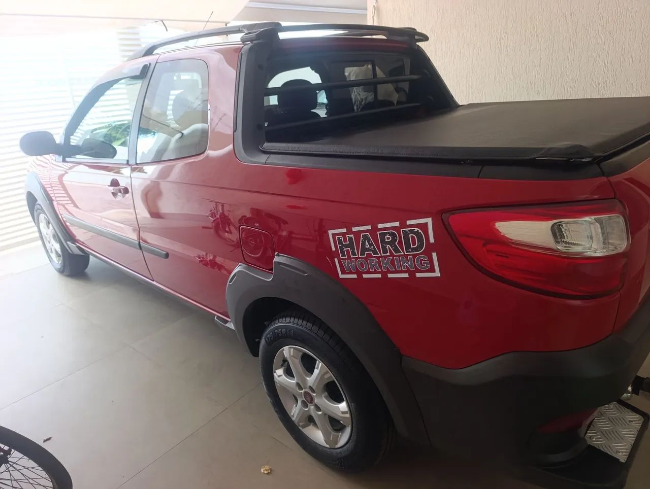 Fiat Strada Working Hard 1.4 Fire Flex 8V CD 2018 - Foto 2
